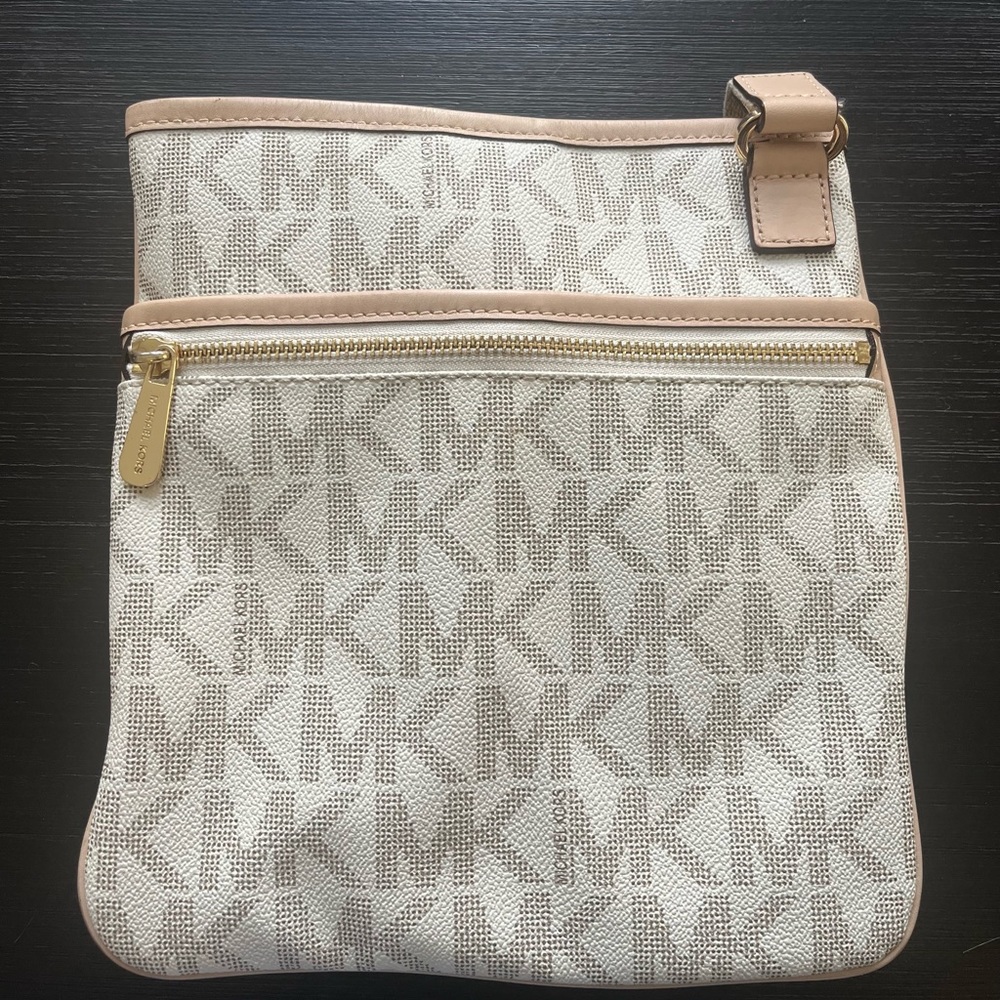 Michael Kors crossbody